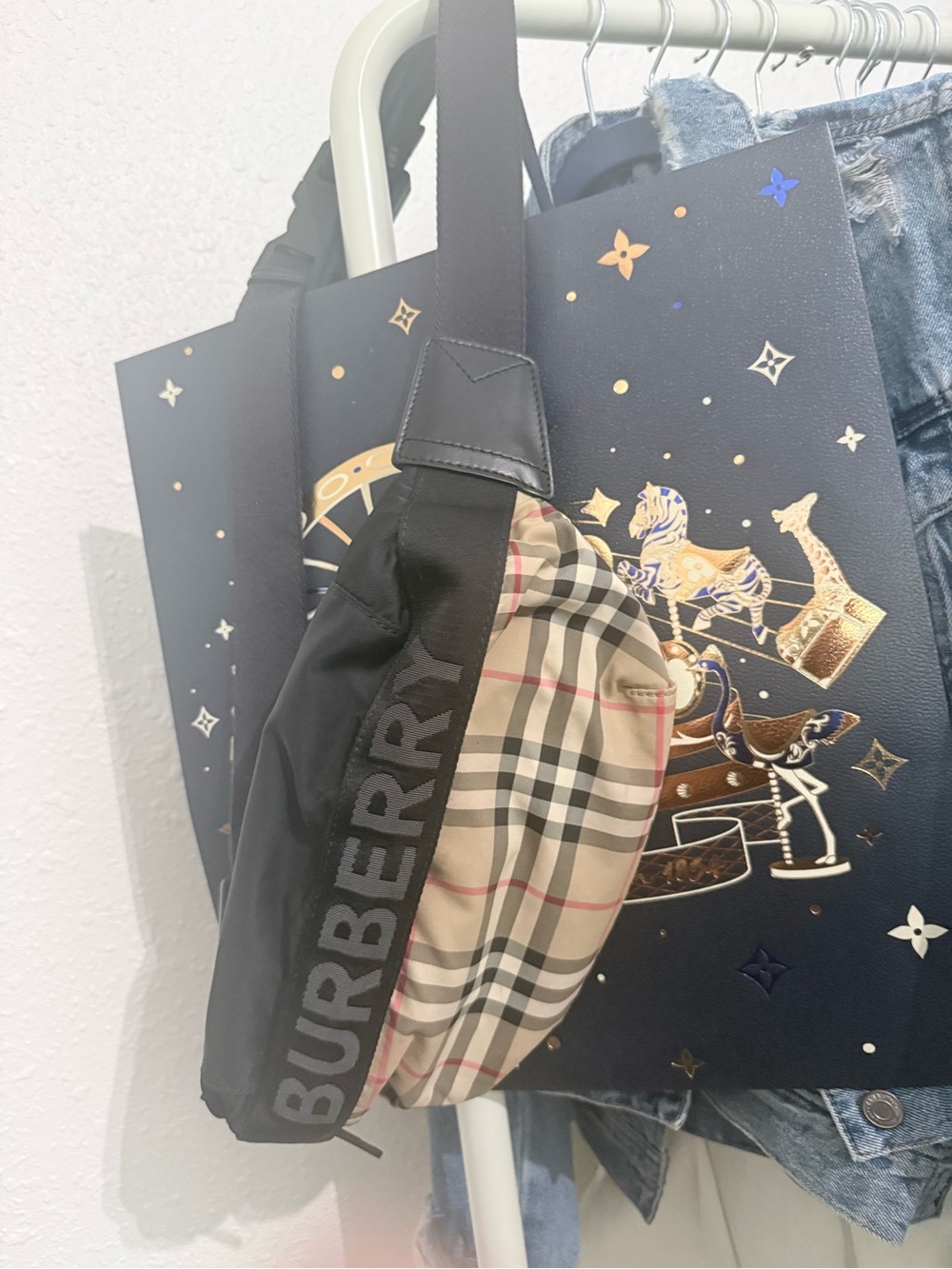 Burberry Classic Nova Check Belt Bag with Black Logo Strap - Picture 6 of 16